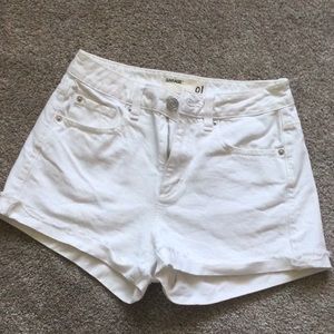 Garage Jean shorts white size 01 mom shorts
